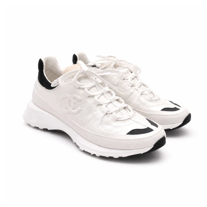 Chanel Trainer sneakers